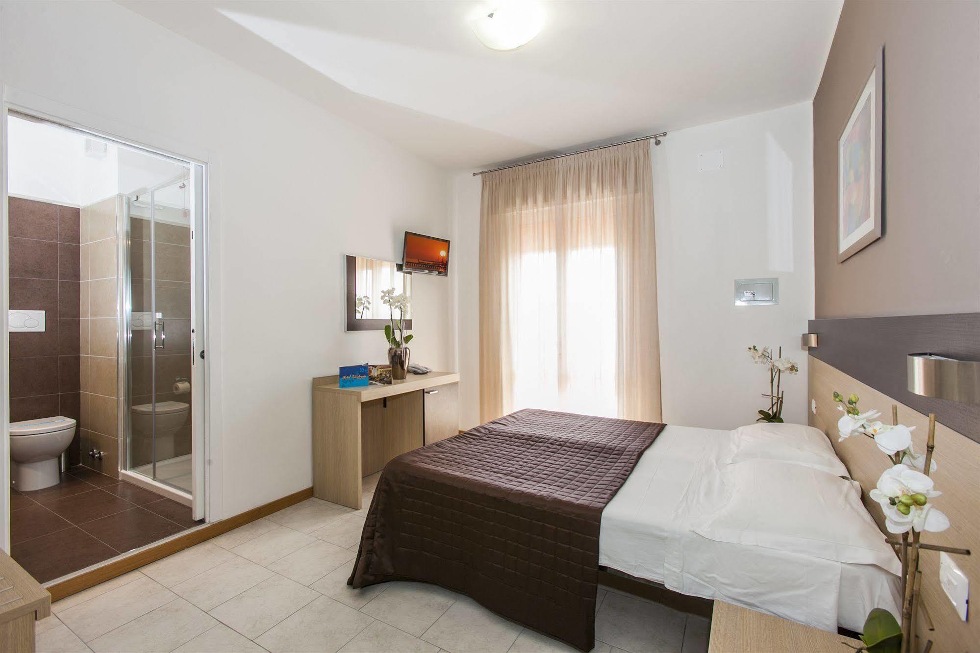 Hotel Gardenia Lido di Jesolo Exterior foto